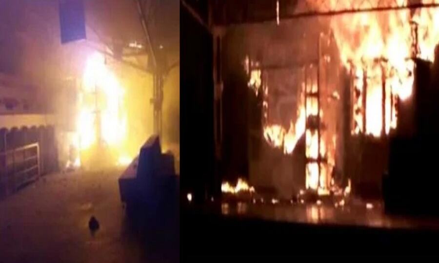अयोध्या जंक्शन पर लगी भीषण आग, ठप्प हुआ रेलगाड़ियों का आवागमन