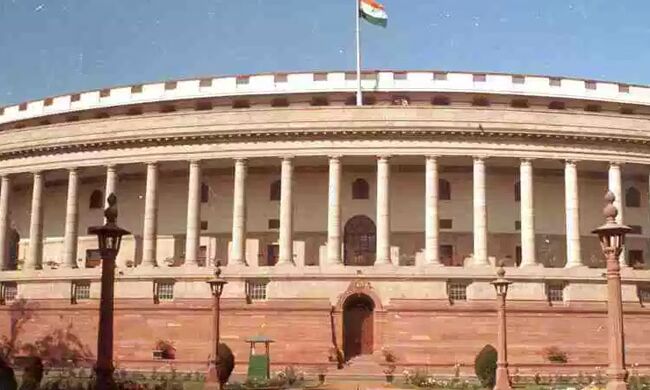 सांसदों के मुकाबले कम दिन काम करते हैं विधायक, दिल्‍ली विधानसभा सूची में सबसे नीचे