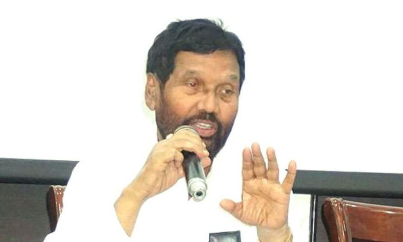 जेडीयू के बाद रामविलास भी सीट बंटवारे को लेकर कूदे, कहा- जल्द निर्णय चाहते हैं
