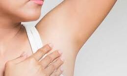 अपने अंडरआर्म्स क्लीन, अपनाएं ये टिप्स