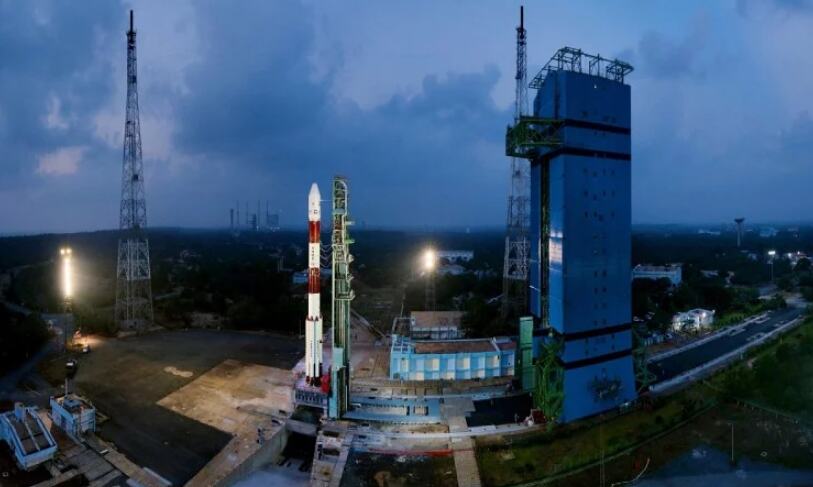 भारत की सैटेलाइट से पाकिस्तान में मची खलबली, विरोध में उगला जहर