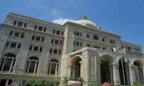 आग से मचा हड़कंप, लोकभवन:  लखनऊ