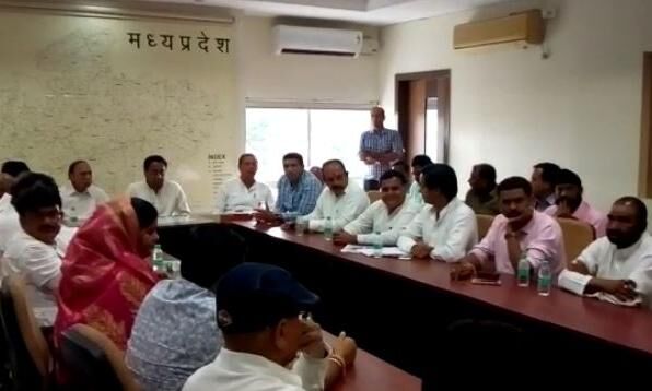 मध्यप्रदेश : मानसून सत्र 5 दिनों के बजाए 2 दिन में खत्म, बगैर चर्चा के पास हुआ 11,000 करोड़ का बजट