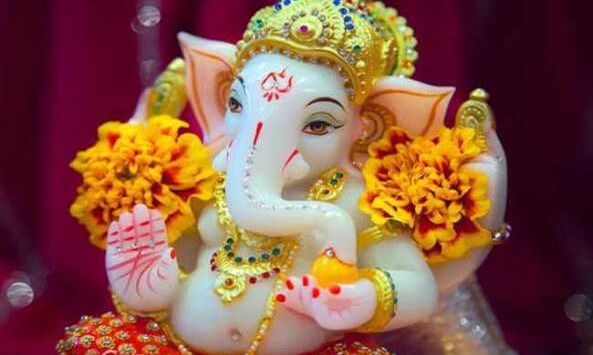 इसलिए खास होते ऊँ आकार के गणेशजी
