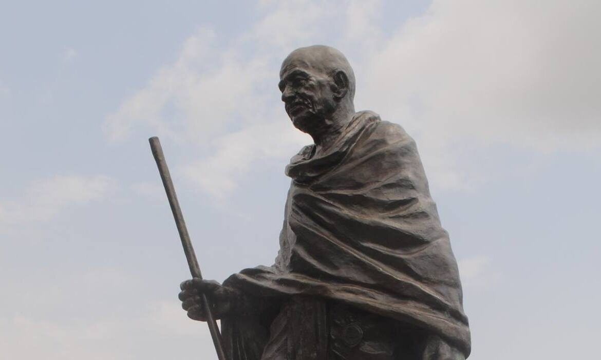 घाना विश्वविद्यालय से गांधी जी की प्रतिमा हटाए जाने पर दक्षिण अफ्रीका ने जताया विरोध