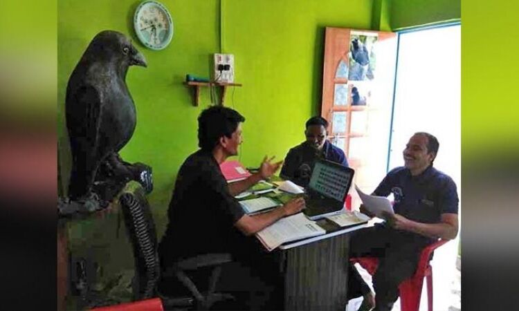 पत्नियों से परेशान पतियों के लिए खुला है यहाँ का दरबार