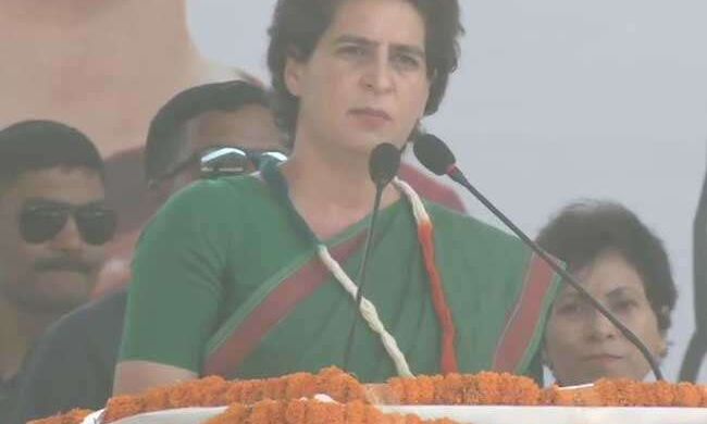 प्रियंका गांधी ने पीएम मोदी पर कर दी अमर्यादित टिप्‍पणी, रैली में कर दी दुर्योधन से तुलना