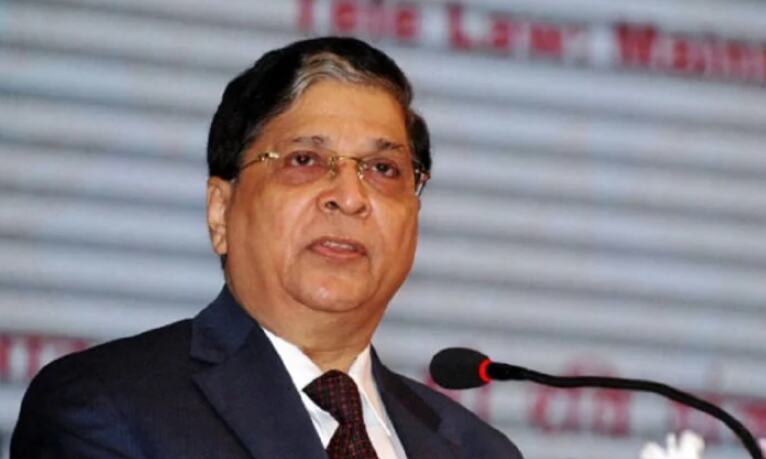 SC जज विवाद सुलझने के आसार, चारों जजों के साथ आज लंच करेंगे CJI