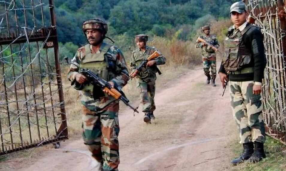 सेना ने POK में घुसकर लिया सैनिकों की शहादत का बदला, 45 मिनट में कार्रवाई करके लौटे कमांडो