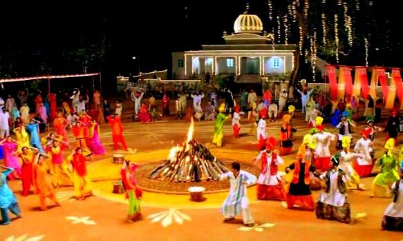 लोहिता राक्षसी के वध के उपलक्ष्य में मनाई जाती है लोहड़ी