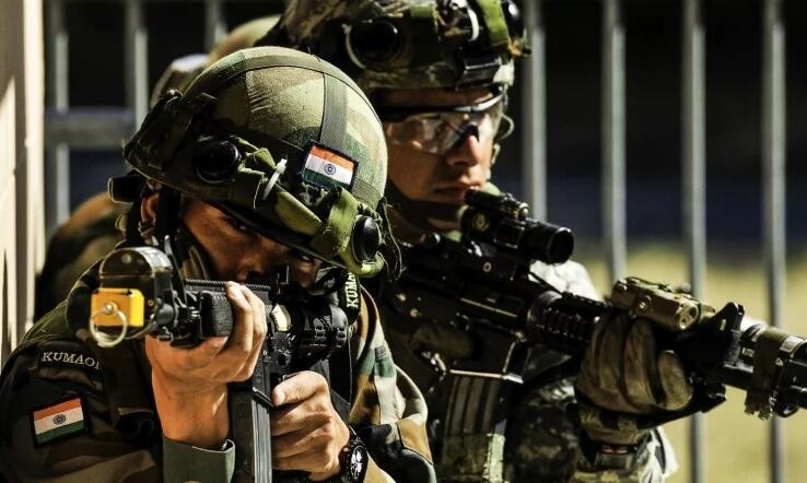 नुकसान के बावजूद पाकिस्तान पर आक्रामक रुख बरकरार रखेगी भारतीय सेना