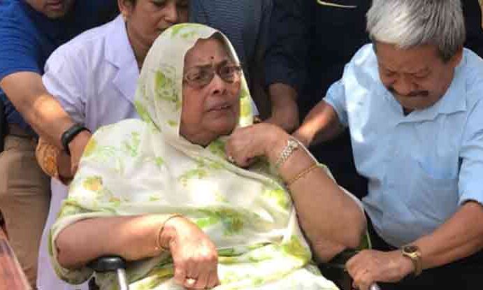 मध्यप्रदेश : पूर्व सीएम अर्जुन सिंह के बेटे ने की अपनी मां से भावनात्मक अपील