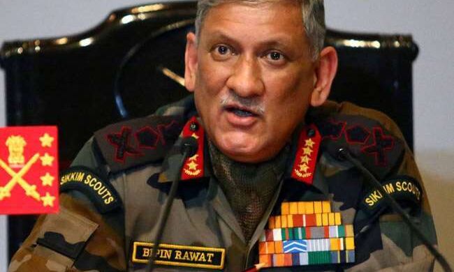 सेना प्रमुख बिपिन रावत ने कहा- देश से बाहर किए जाएं अवैध प्रवासी
