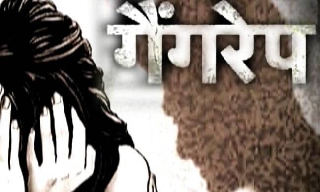 लिपस्टिक लगाने और छोटे कपड़े पहनने की वजह से होता है निर्भया जैसा रेप