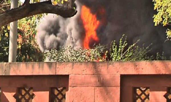 मेन पॉवर हाउस में लगी आग, आधे शहर की बिजली गुल: MP