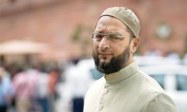 AIMIM चीफ ओवैसी के बोल- ना मोदी का और ना कांग्रेस, हरा रंग सिर्फ हमारा चलेगा