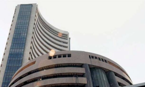 सेंसेक्स-निफ्टी नई ऊंचाई बंद, शेयर बाजार रिकॉर्ड हाई पर