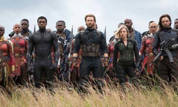 Avengers का नया ट्रेलर जारी, ब्लैक पैंथर्स की पलटन घमासान के लिए तैयार