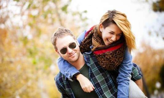 जन्मों तक साथ निभाते हैं ये 3 नाम वाले कपल