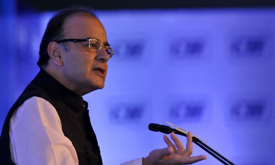 GST टैक्स स्लैब में हो सकता है बदलाव, कम होंगी टैक्स दरें, अरुण जेटली ने दिए संकेत