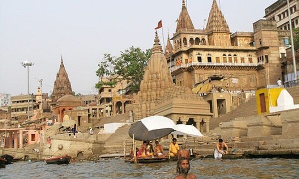शिवरात्रि की धूम के लिए मशहूर हैं ये जगहें...