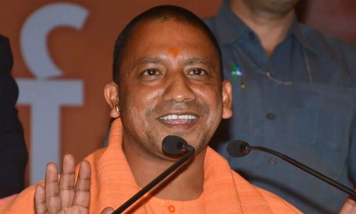 अंधविश्वास तोड़ योगी आज पहुंचेंगे नोएडा, पीएम के कार्यक्रम की तैयारियों का लेंगे जायजा