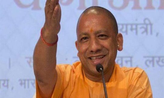 योगी एक बार फिर नोएडा आए: विकास कार्यों की समीक्षा