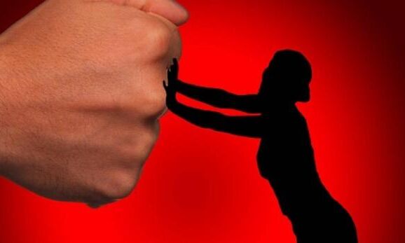इन 10 संवैधानिक अधिकारों के बारे में हर महिला को पता होना चाहिए