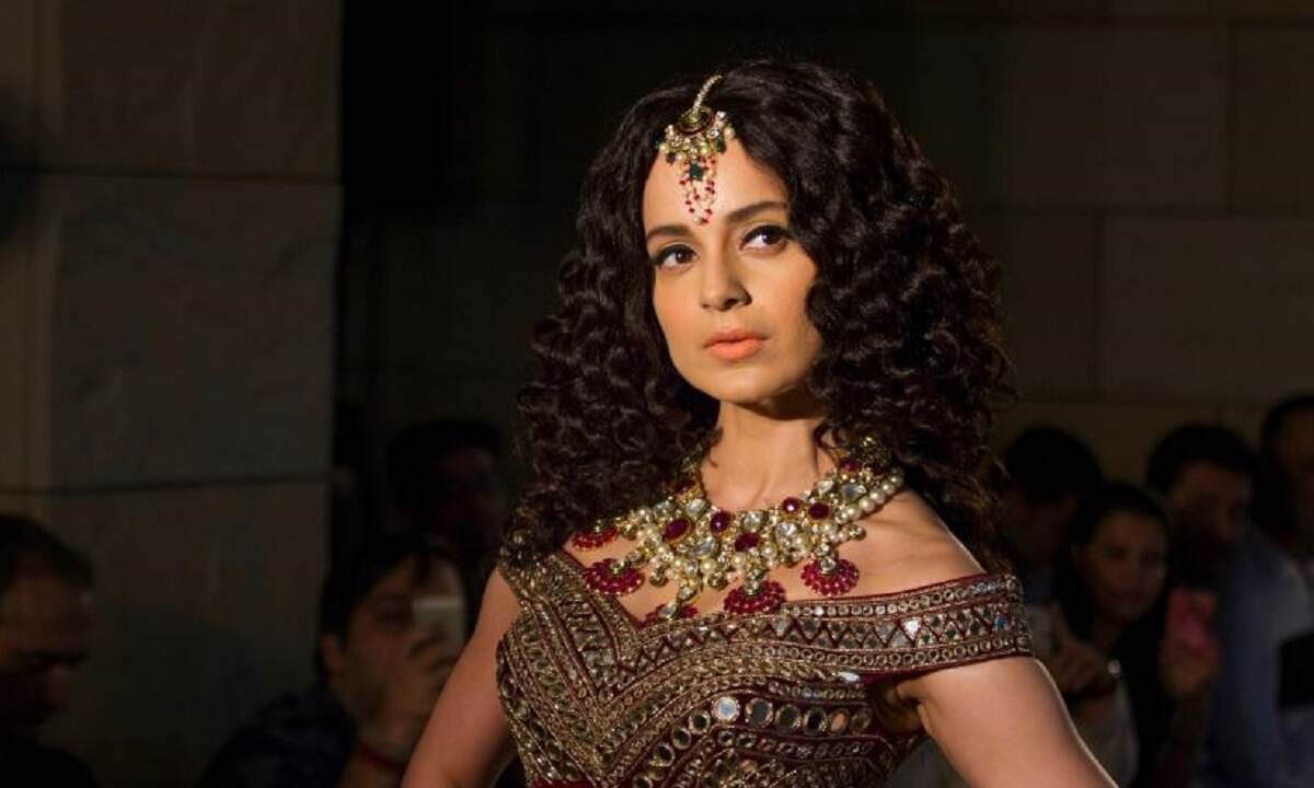 कंगना रानौत खुद को बताया पेशेवर, कहा- यहां सबसे दोस्ती करने नहीं आई हूं