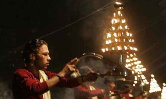 काशी में फ्रांसीसी राष्ट्रपति का मंत्रोच्चार के साथ स्वागत करेंगे 121 पुजारी