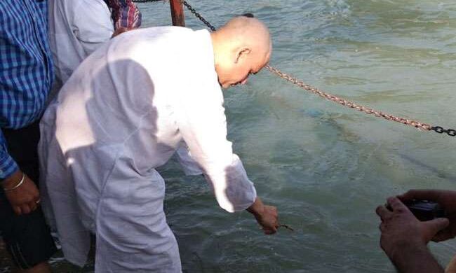 हरिद्वार में गंगा में एनडी तिवारी की अस्थियां की गई विसर्जित