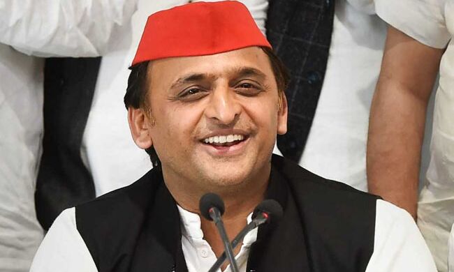 अखिलेश यादव की बढ़ सकती हैं मुश्किलें, बंगले में तोड़फोड़ पर हाईकोर्ट करेगा सुनवाई