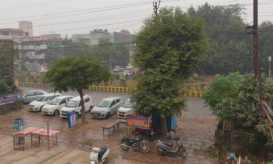 दिल्ली-NCR में शुरू हुई बारिश, प्रदूषण होगा कम, बढ़ेगी ठंड