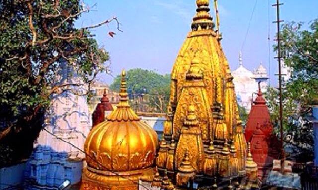 काशी विश्वनाथ मंदिर के गर्भगृह की पवित्रता के लिहाज से अब इन सामानों को किया गया बैन