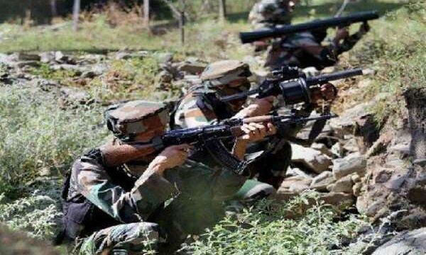 जम्मू-कश्मीर के पुलवामा में सुरक्षाबलों ने मार गिराए हिजबुल के दो आंतकी..
