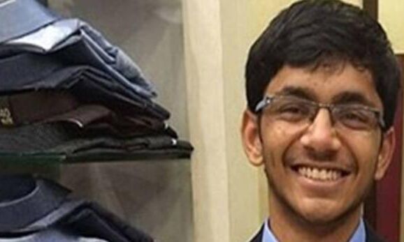 इस लड़के ने पहले IIT और अब CAT में 100 प्रतिशत नंबर ला कर हासिल किया पहला रैंक, देश को है गर्व