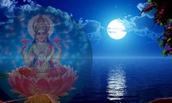 शरद पूर्णिमा 2018 : इस उपाय से पाएं कर्ज और मर्ज से मुक्ति