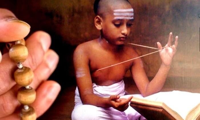 नया जनेऊ धारण करने से पूर्व अवश्य करे इस मंत्र उच्चारण, जानिए क्या है ये मंत्र...