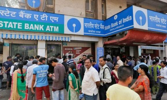 कर्ज में डूबे बैंकों को बचाने के सरकार के मेगा प्लान को लोकसभा से मंजूरी