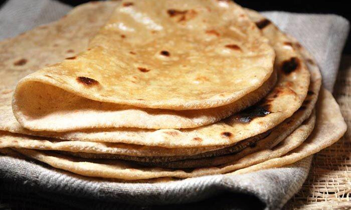 जानिए क्या होते हैं बासी रोटी खाने के फायदे