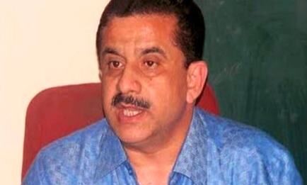 अयोध्या पहुंचे वसीम रिजवी ने ओवैसी को बिना मूंछों वाला रावण बताया