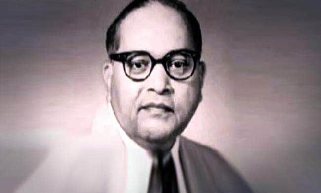 महापरिनिर्वाण दिवस: पीएम, राष्ट्रपति, उपराष्ट्रपति ने बाबा साहब आंबेडकर को किया नमन