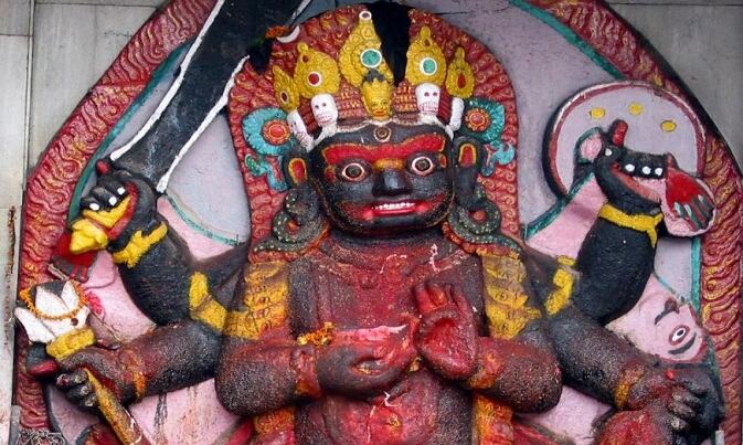 इस दिन है काल भैरव अष्टमी, इसलिए देते हैं दुष्टों को दण्ड