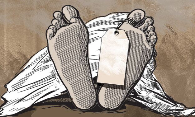 संदिग्ध परिस्थितियों में हुई अधेड़ की मौत, पुलिस ने रोका जनाजा और फिर...