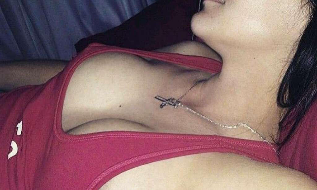 OMG! अकेले में ये काम करती हैं जवान लड़कियां? जानकर उड़ जाएंगे आपके होश