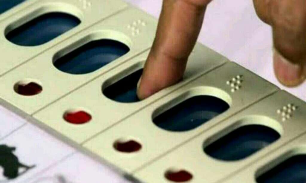 पूर्वांचल की यह सीट बनी नेताओं-अभिनेताओं के लिए प्रतिष्ठा का सवाल