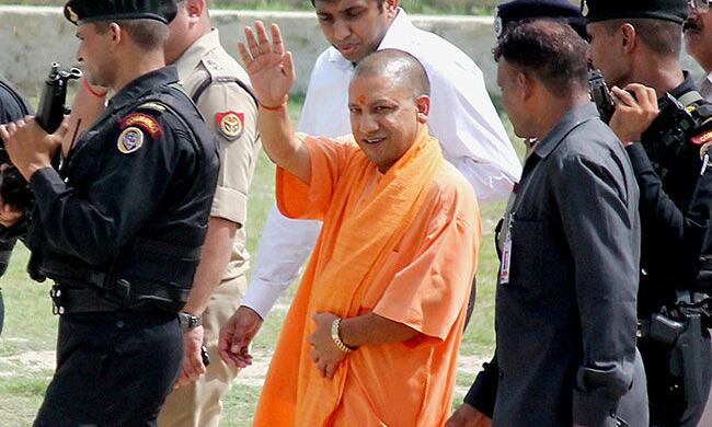 दो मंत्री सहित सीएम योगी आज देंगे पीएम के संसदीय क्षेत्र में दस्तक, ऐसा है कार्यक्रम