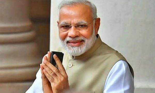 नमो ऐप पर प्रधानमंत्री किसानों के साथ