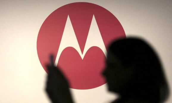 लॉन्च से पहले Moto के इस धांसू स्मार्टफोन की खूबियां LEAK