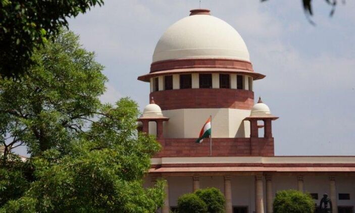 इंदु मल्होत्रा के अप्वॉइंटमेंट को लेकर फिर सामने आया SC-केंद्र का टकराव